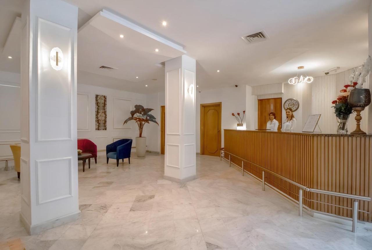 El Oumara Hotel Tunis Exteriör bild